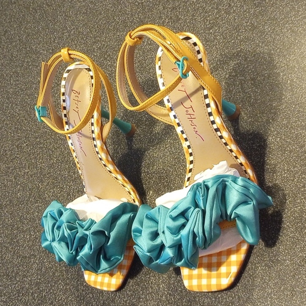 BETSEY JOHNSON Elmira